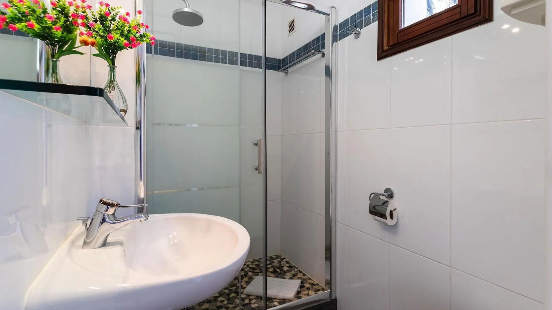 La Soleillade Vi4451 By Riviera Holiday Homes Eze