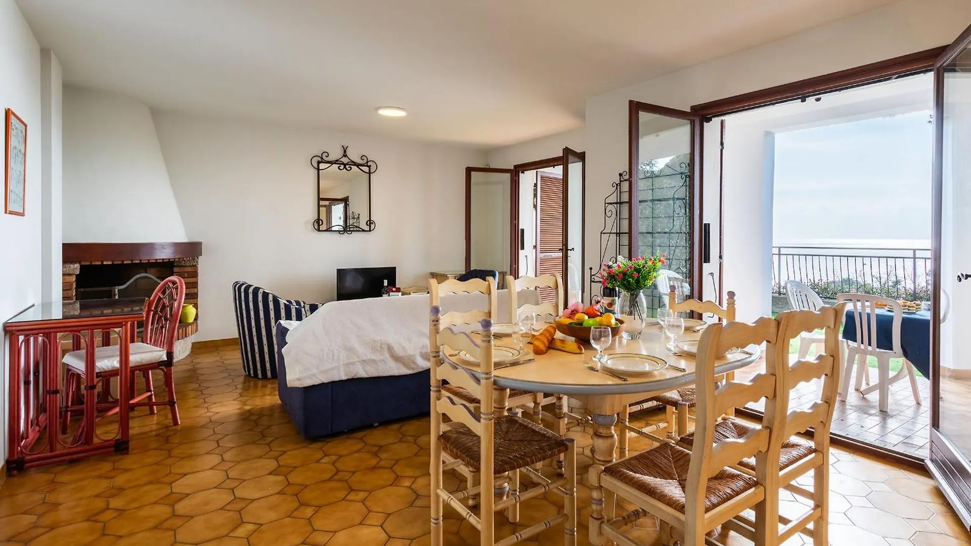 La Soleillade Vi4451 By Riviera Holiday Homes Eze
