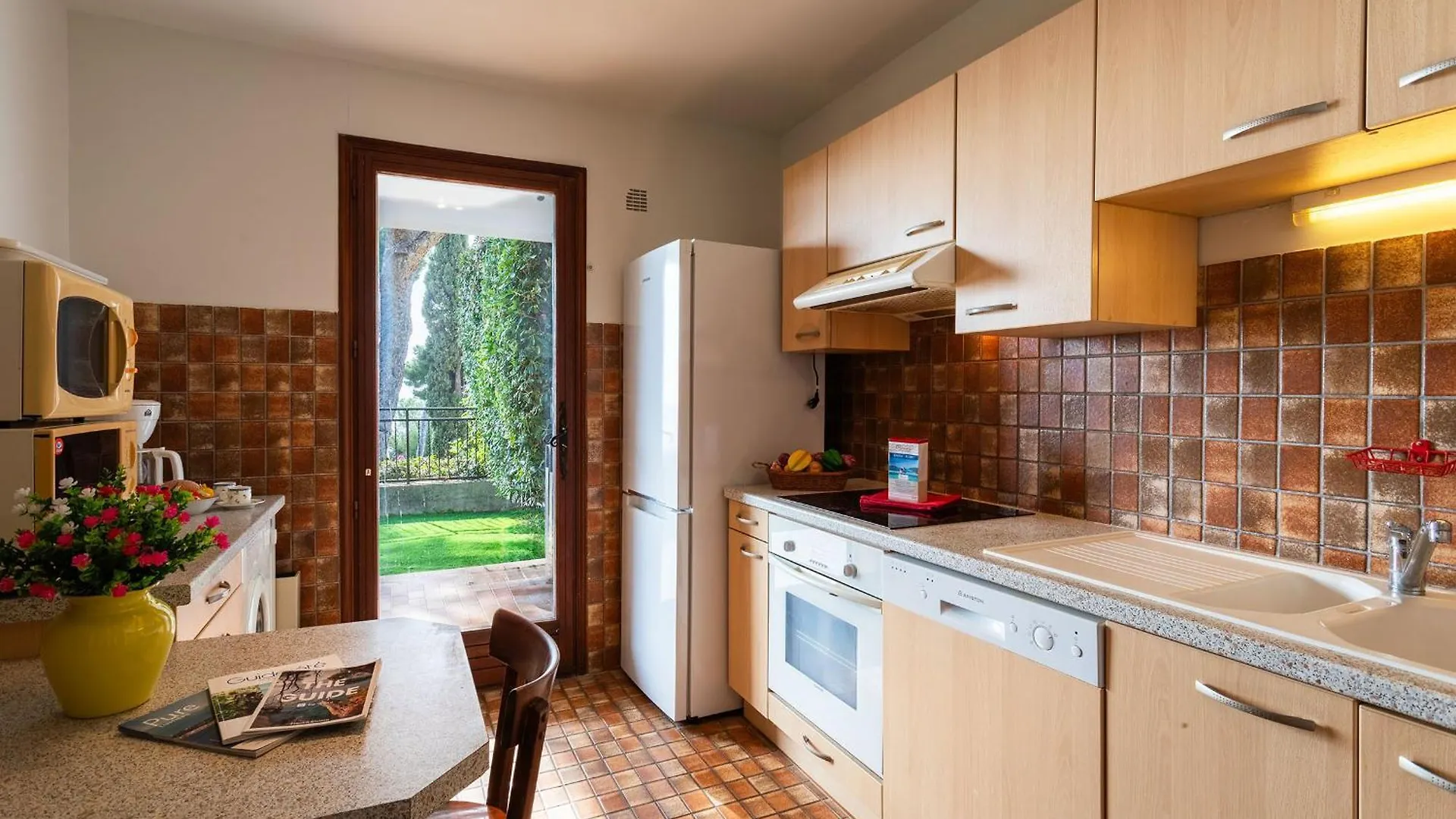 La Soleillade Vi4451 By Riviera Holiday Homes Eze Villa